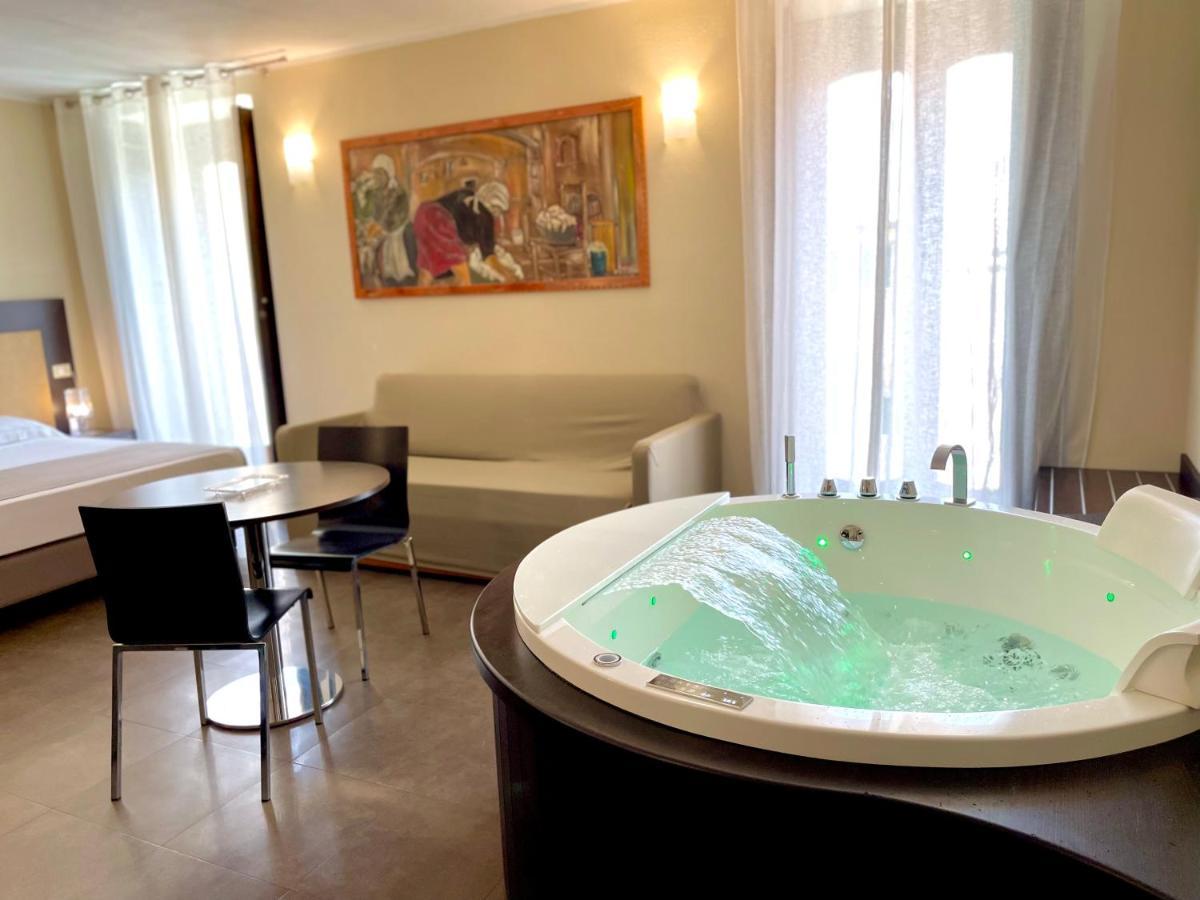 Residenza Il Barone Bed & Breakfast Tropea Bagian luar foto