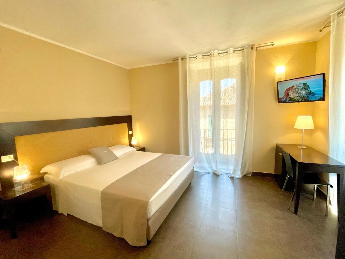 Residenza Il Barone Bed & Breakfast Tropea Bagian luar foto