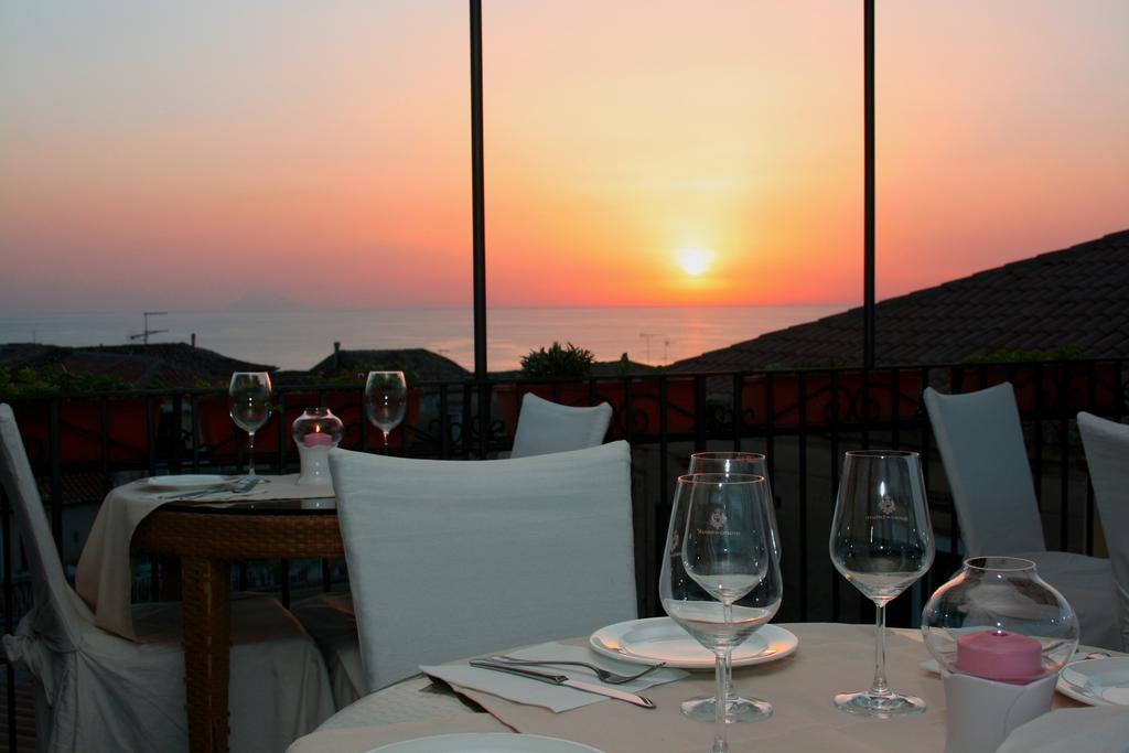 Residenza Il Barone Bed & Breakfast Tropea Bagian luar foto